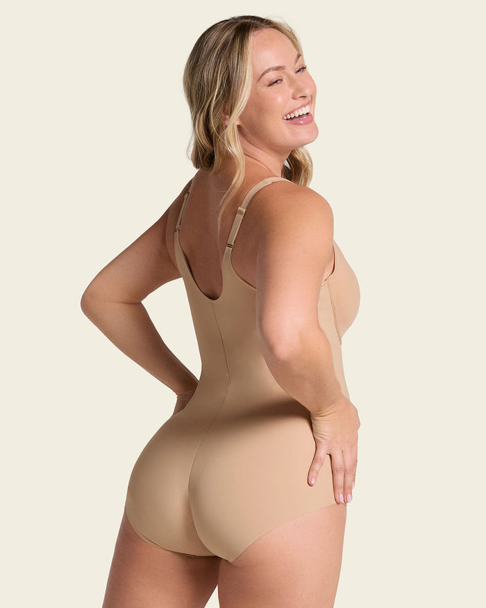 Core Boldly Scoop Back Wireless Classic Sculpting Bodysuit