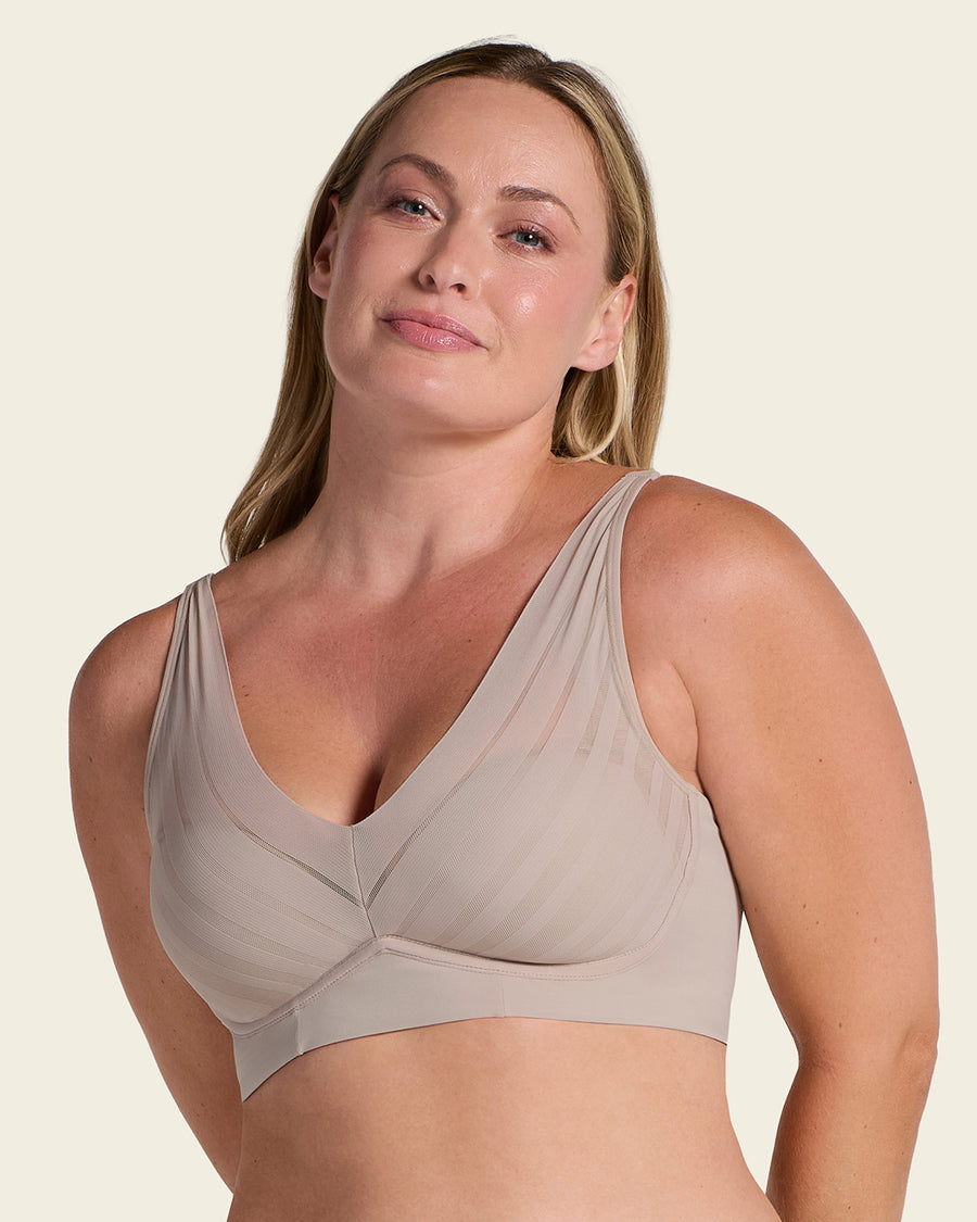 Daily Lace Wireless Support Bra Nude
