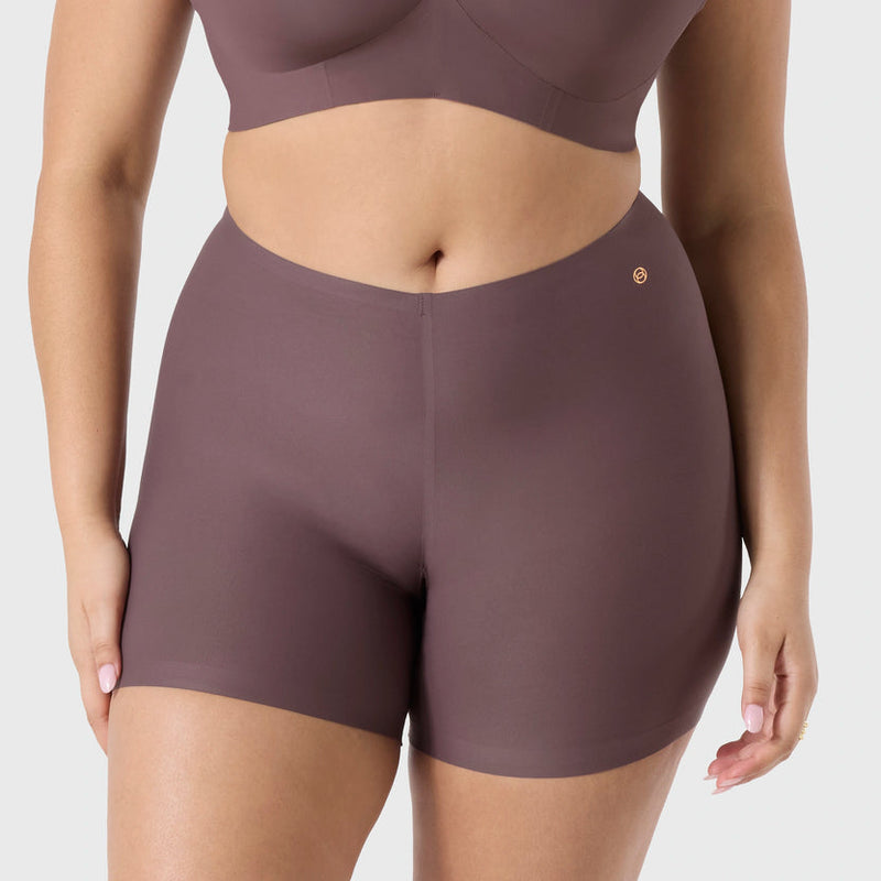 Evelyn and Bobbie Longline Girlshort Thistle
