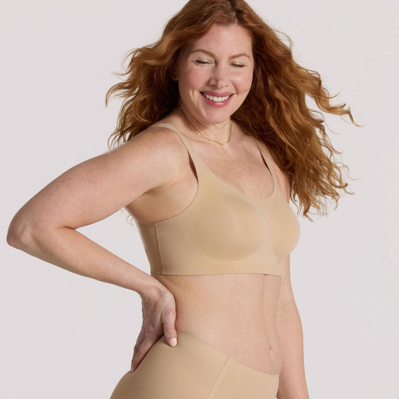 Evelyn and Bobbie Structured Scoop Sand