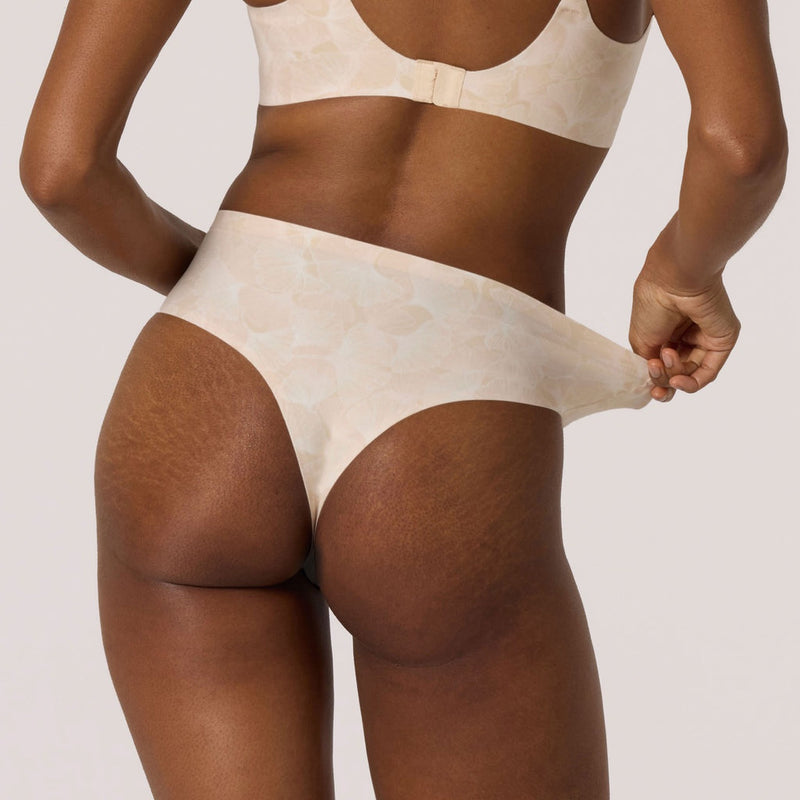 High Waisted Thong Champagne Ginko