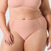 Evelyn and Bobbie thong-mesh Himalayan salt