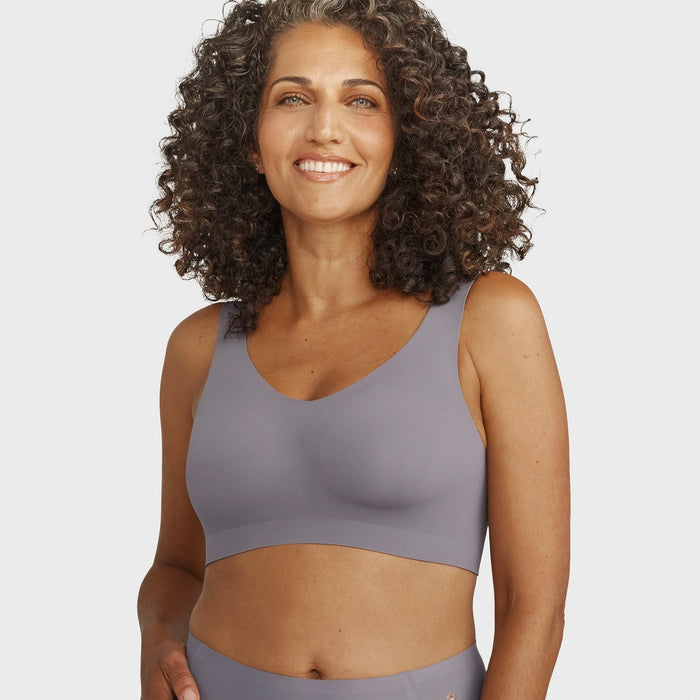Evelyn and Bobbie Defy Bra London Fog
