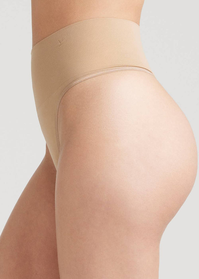 Ultralight Shaping Thong - Seamless Almond