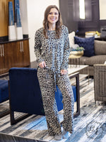 Gracefully Comfortble Leopard Matching Set