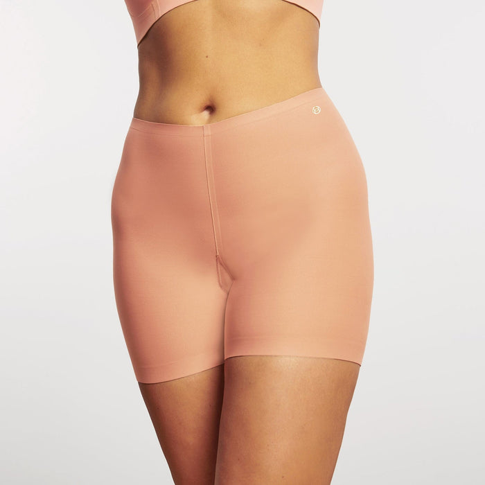 Evelyn and Bobbie Slip Short Himalayan Salt