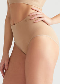 Ultralight Shaping Brief - Seamless Almond